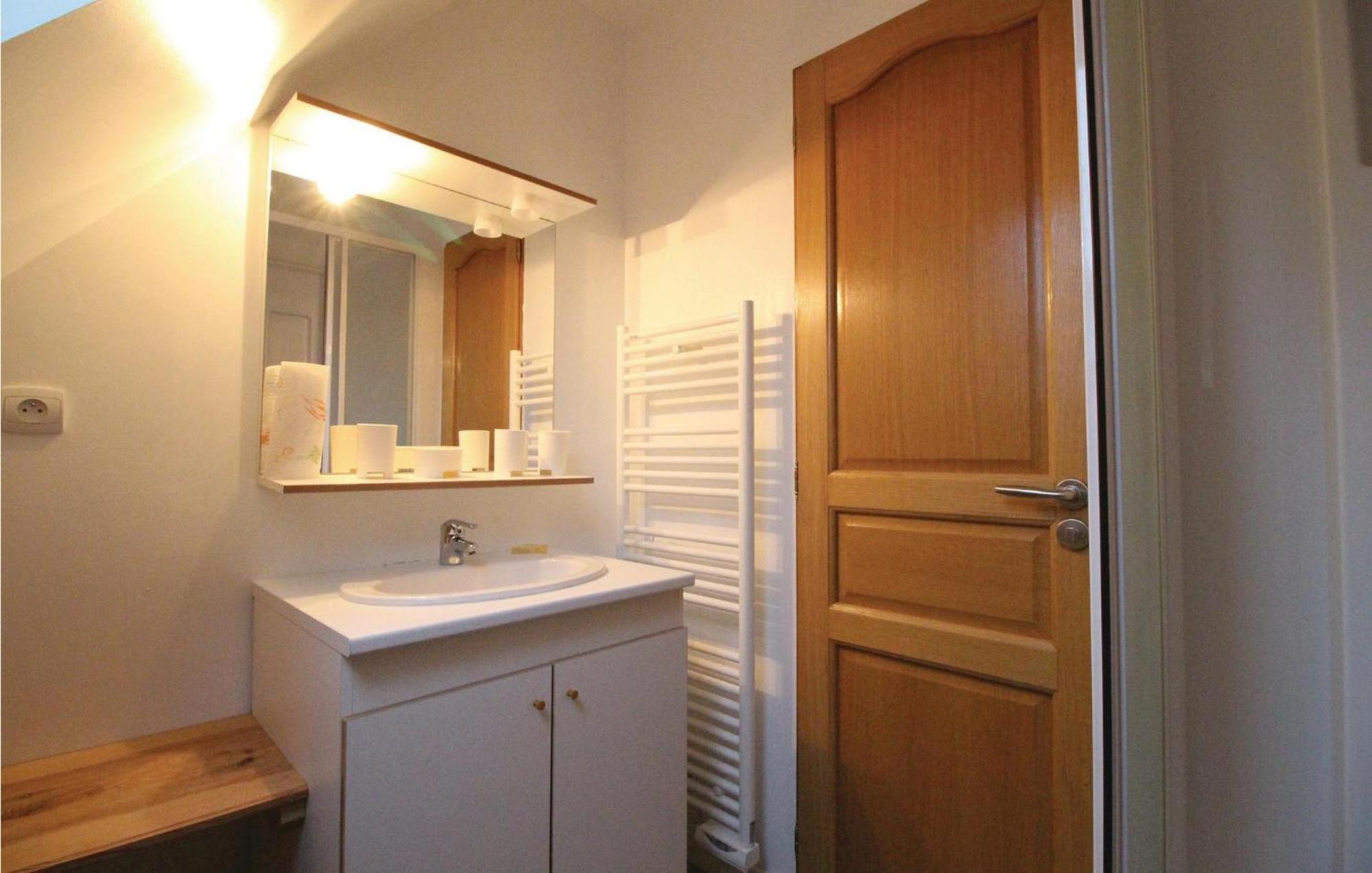 Beautiful Home In Le Bourg-Dun With Kitchen ภายนอก รูปภาพ