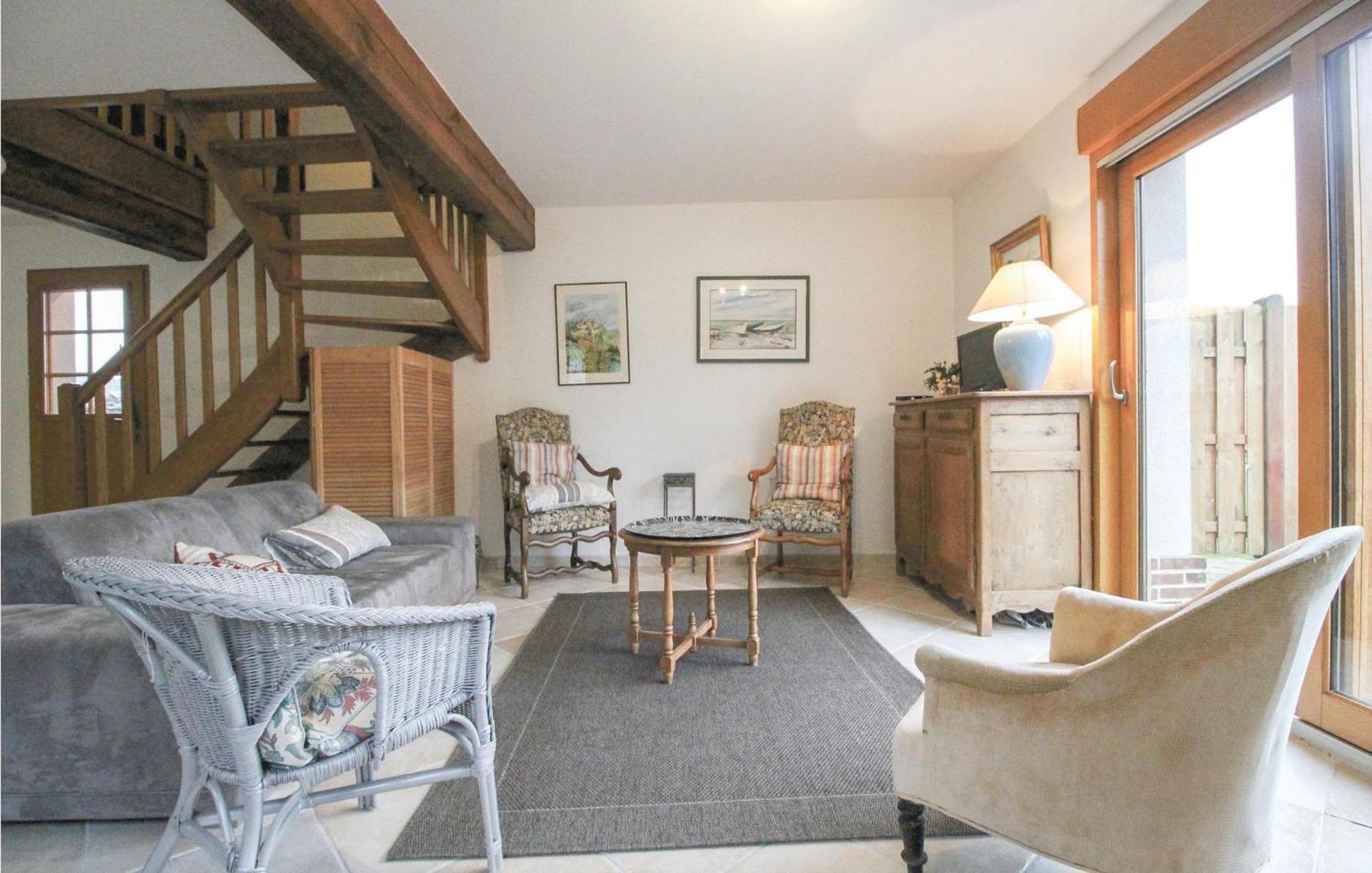 Beautiful Home In Le Bourg-Dun With Kitchen ภายนอก รูปภาพ